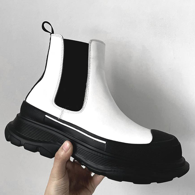 Korean style men's boots slip- - Men'S Shoes Black And White ulasan dan harga