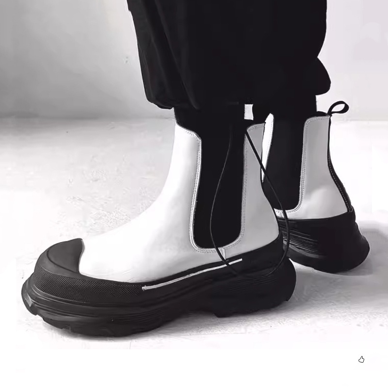 Korean style men's boots slip- - Men'S Shoes Black And White ulasan dan harga